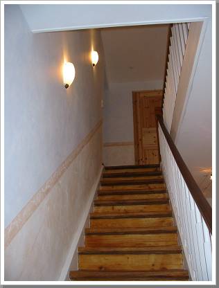 0068_f016treppenhaus mit sockel,terra.jpg